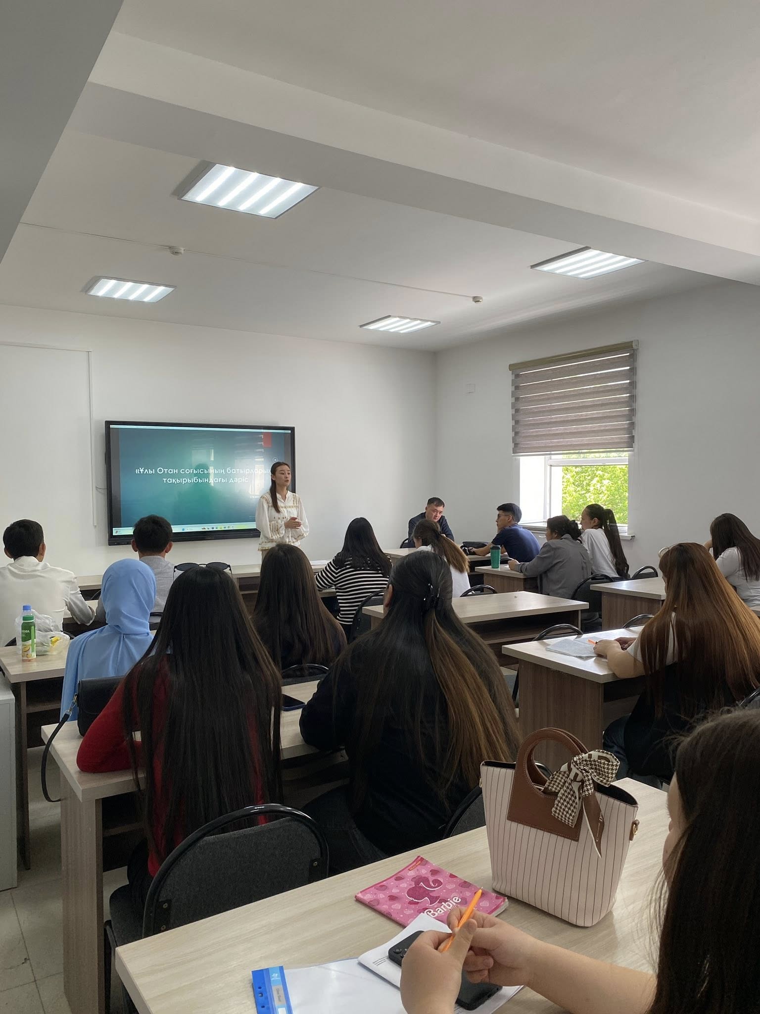 «Ұлы Отан соғысының батырлары» тақырыбында дәріс өтті