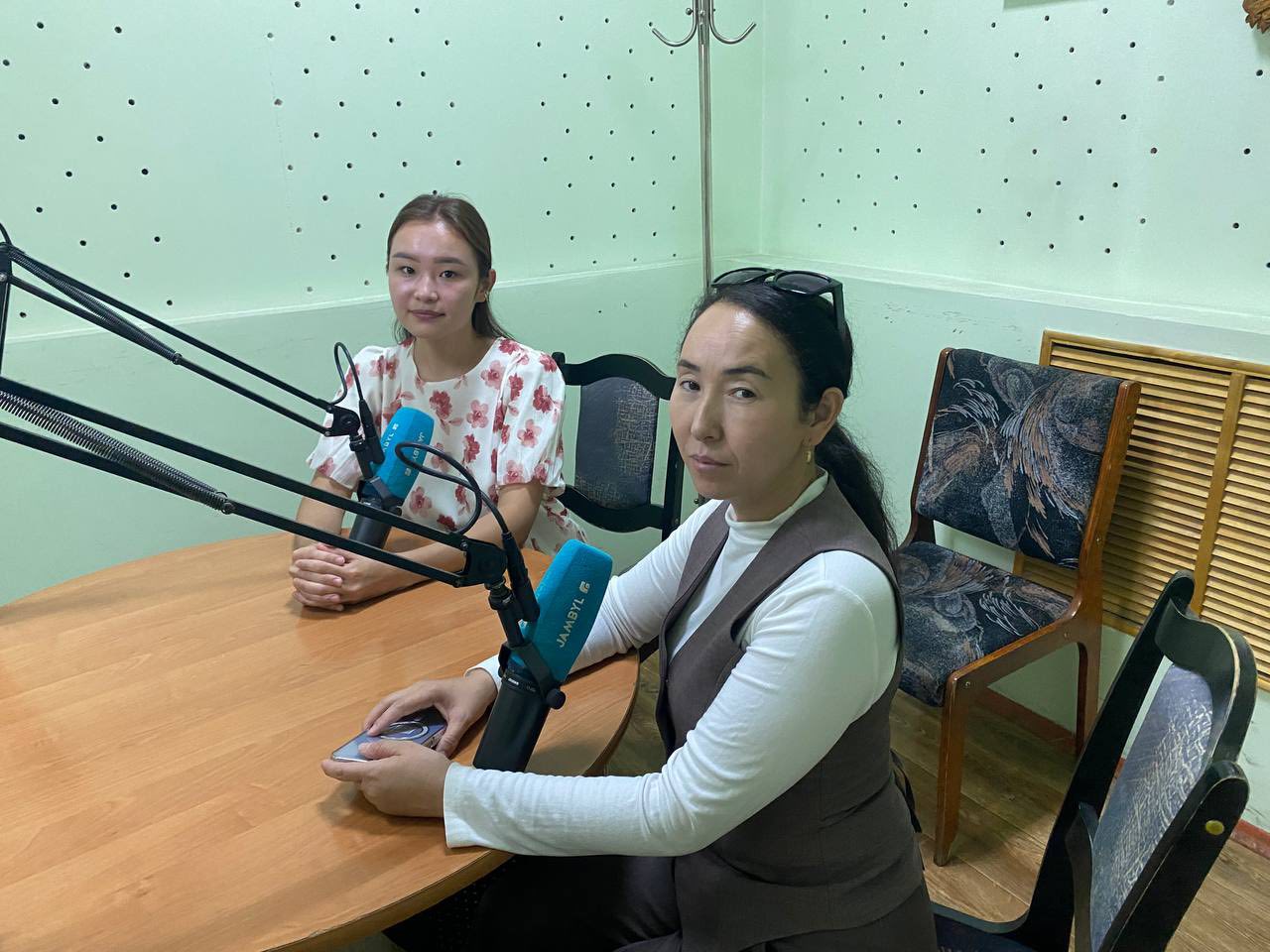  “Асыл қазына” радиохабарында сұхбат