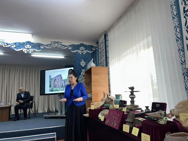 «Жасампаз Жамбыл өңірім» тақырыбында облыстық ғылыми-теориялық конференция