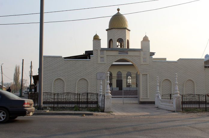 Нәметбай мешіті, сәулетшісі, 1887-1897 жылдар