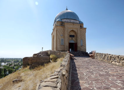 Тектұрмас кесенісі, сәулетшісі белгісіз, X-XIV ғасырлар