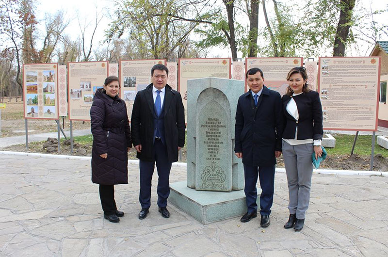 «Көне Тараз» қалашығы, Қарахан және Айша бибі кесенелерін аралады