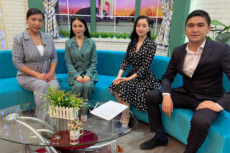 Тікелей эфирде сұхбат берді