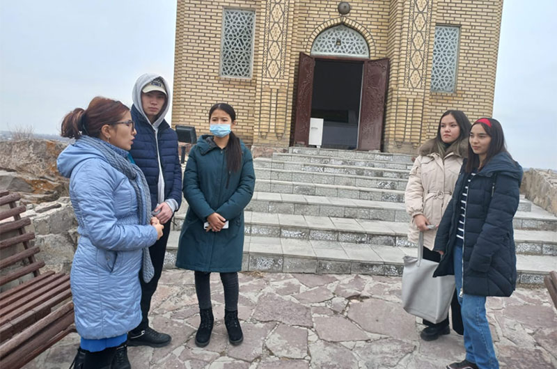 Колледж білімгерлері іс-тәжірибеден өтуде