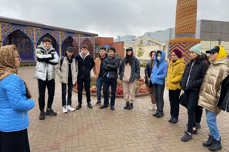 Колледж білімгерлері іс-тәжірибеден өтуде