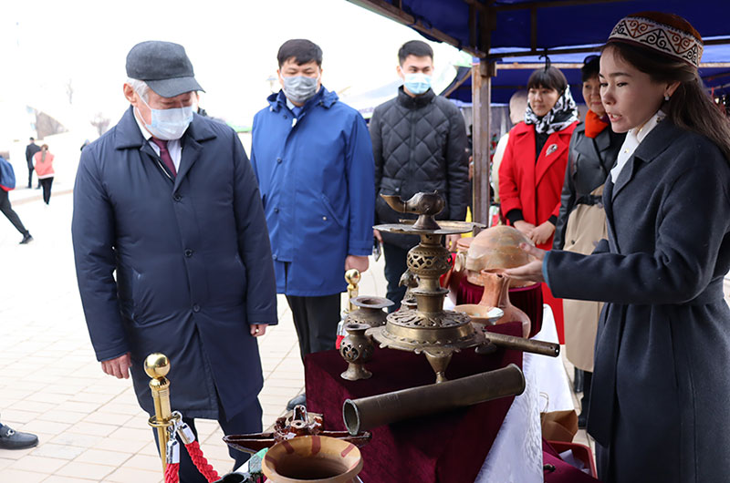 «Алғыс айтам еліме» атты жылжымалы көрмесі өткізілді
