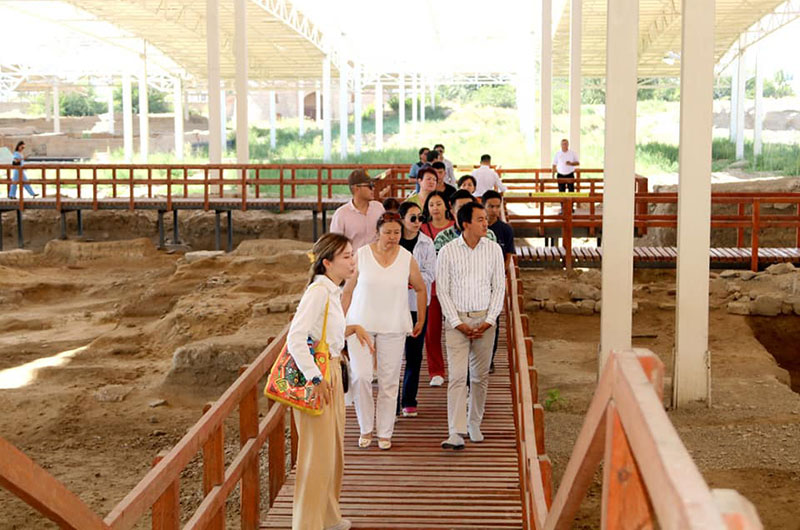 «Қасиетті қазақ елі» халықаралық өнер фестивалі