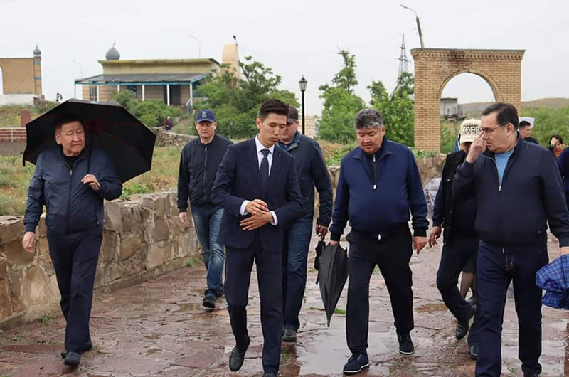 Танымдық экскурсия жүргізді